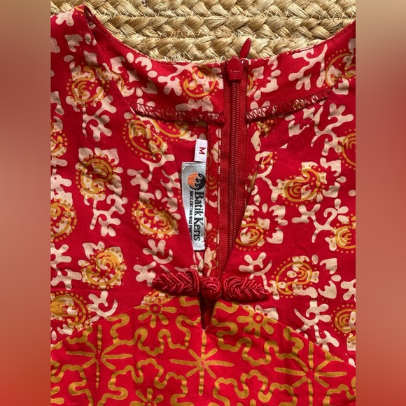 Red Dress - Batik Print Size M - Picture 10 of 16